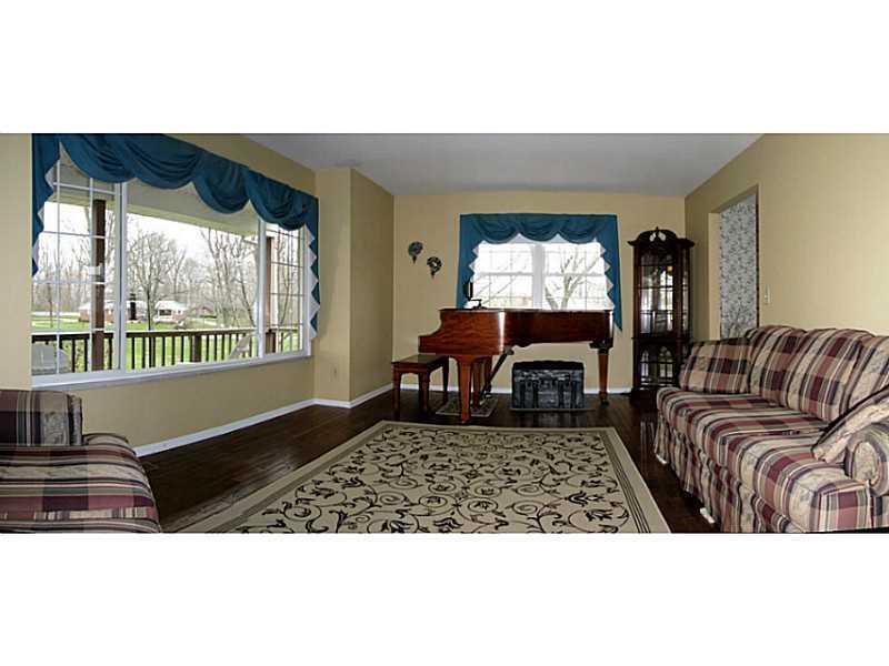 3925 Crescent Hill Road Springfield, OH 45502 - Photo 7 of 25
