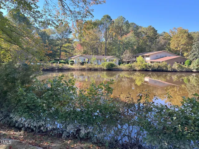 a view of a lake with houses