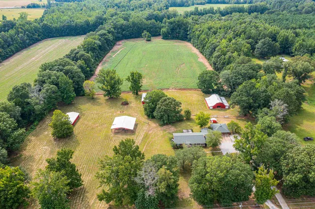 $415,000 | 7837 Highway 22, Michie, TN 38357