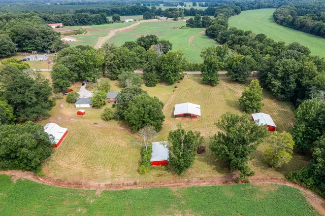 $415,000 | 7837 Highway 22, Michie, TN 38357