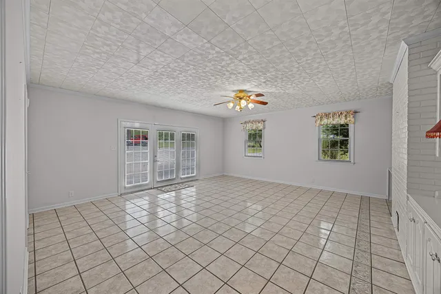 $415,000 | 7837 Highway 22, Michie, TN 38357