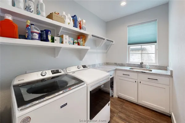 $649,000 | 1909 Cottonwood Terrace, College Station, TX 77845