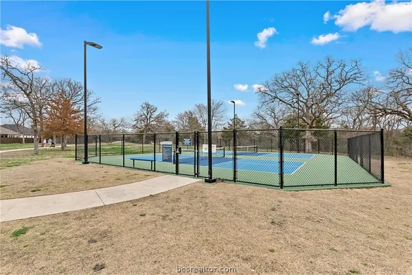 $649,000 | 1909 Cottonwood Terrace, College Station, TX 77845