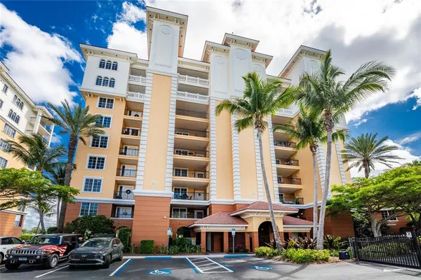 $700,000 | 167 Tampa Avenue East, Unit 412, Venice, FL 34285