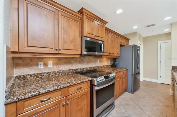 $700,000 | 167 Tampa Avenue East, Unit 412, Venice, FL 34285