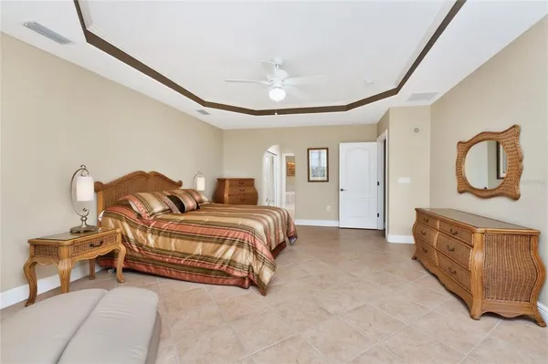 $700,000 | 167 Tampa Avenue East, Unit 412, Venice, FL 34285