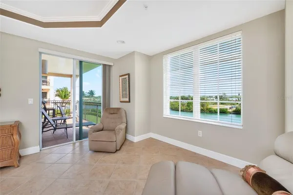 $700,000 | 167 Tampa Avenue East, Unit 412, Venice, FL 34285