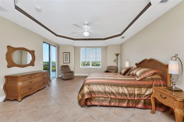 $700,000 | 167 Tampa Avenue East, Unit 412, Venice, FL 34285