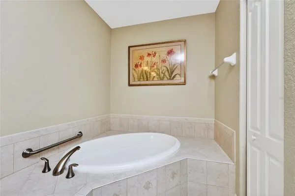 $700,000 | 167 Tampa Avenue East, Unit 412, Venice, FL 34285