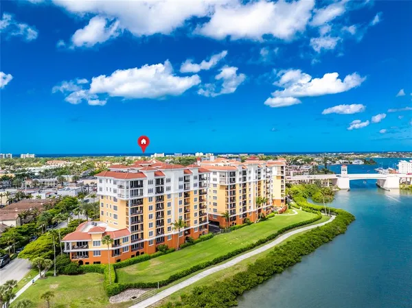 $700,000 | 167 Tampa Avenue East, Unit 412, Venice, FL 34285