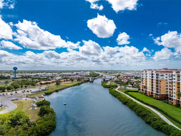 $700,000 | 167 Tampa Avenue East, Unit 412, Venice, FL 34285