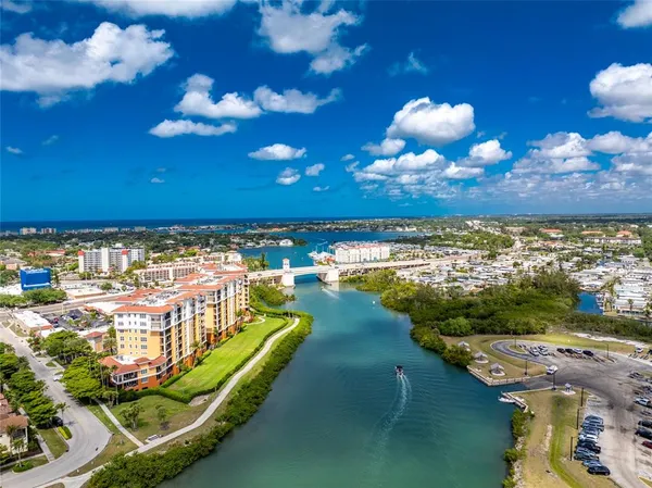 $700,000 | 167 Tampa Avenue East, Unit 412, Venice, FL 34285