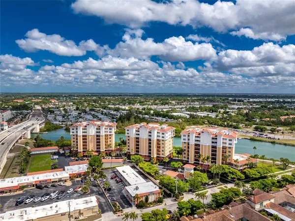 $700,000 | 167 Tampa Avenue East, Unit 412, Venice, FL 34285