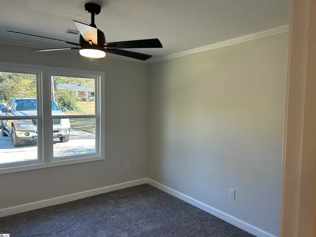 $299,900 | 226 Lakewood Drive, Clinton, SC 29325