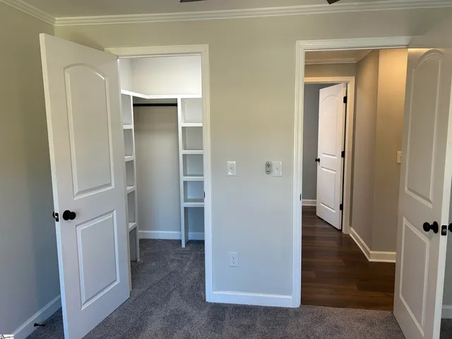 $299,900 | 226 Lakewood Drive, Clinton, SC 29325