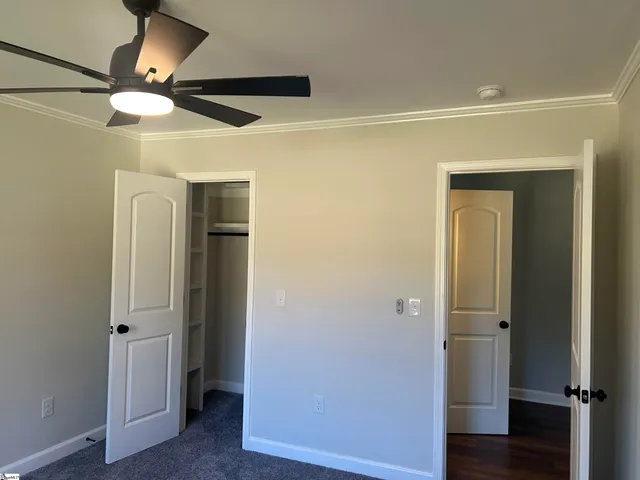 $299,900 | 226 Lakewood Drive, Clinton, SC 29325