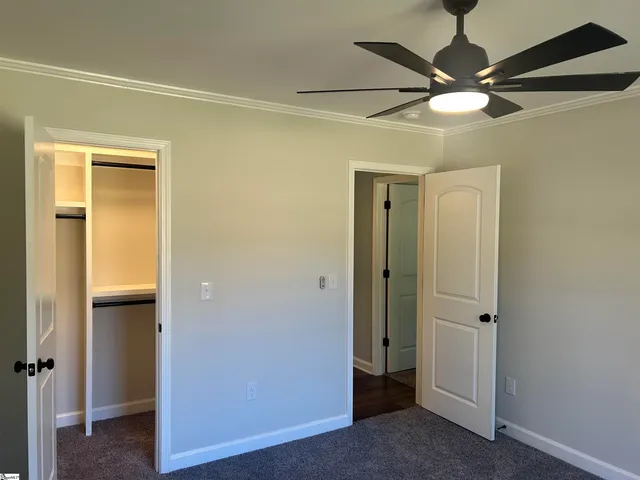 $299,900 | 226 Lakewood Drive, Clinton, SC 29325