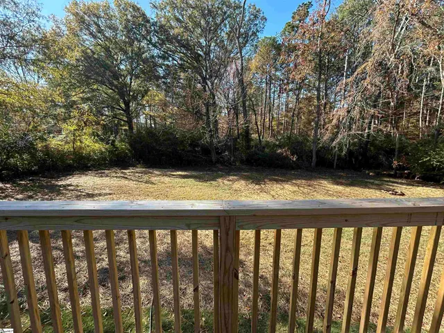 $299,900 | 226 Lakewood Drive, Clinton, SC 29325