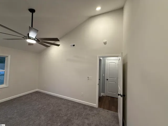 $299,900 | 226 Lakewood Drive, Clinton, SC 29325