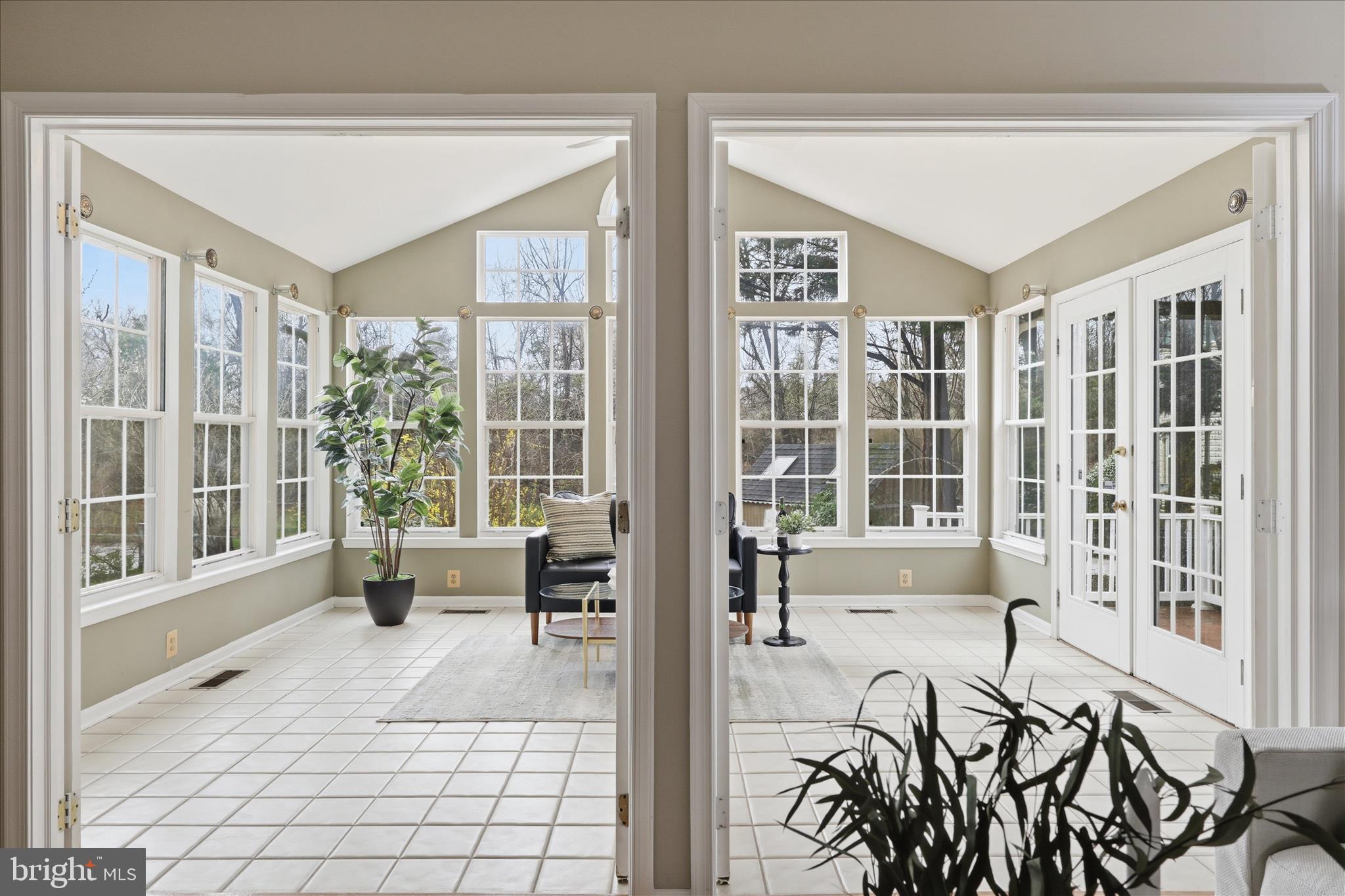 47784 Fathom Place Sterling, VA 20165 - Photo 17 of 64