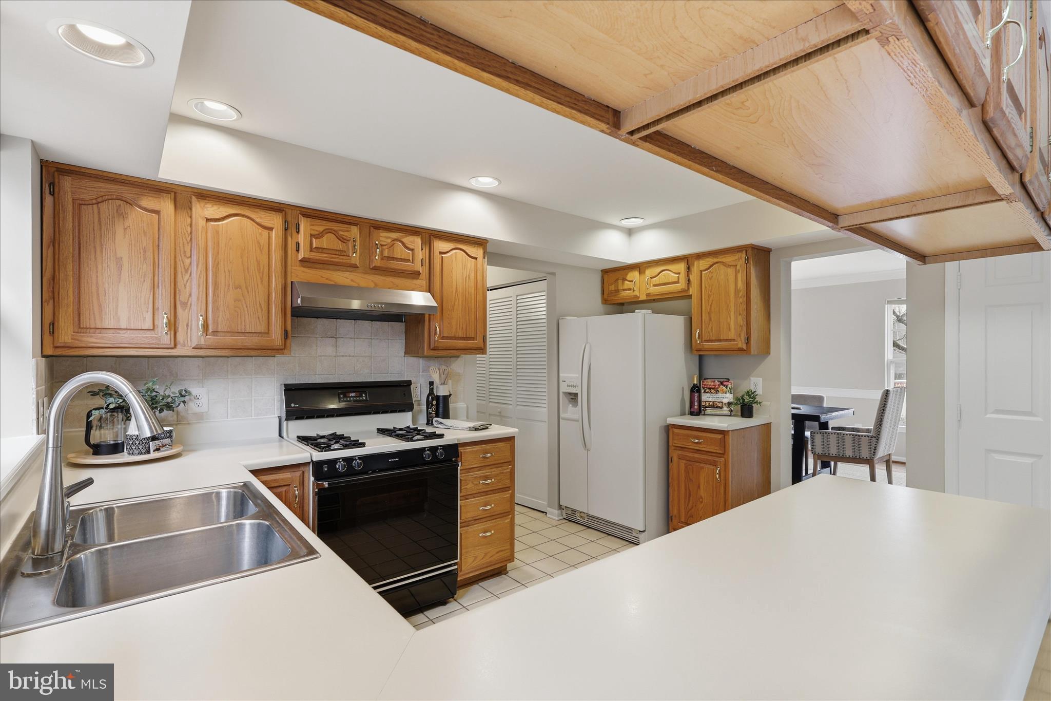 47784 Fathom Place Sterling, VA 20165 - Photo 24 of 64