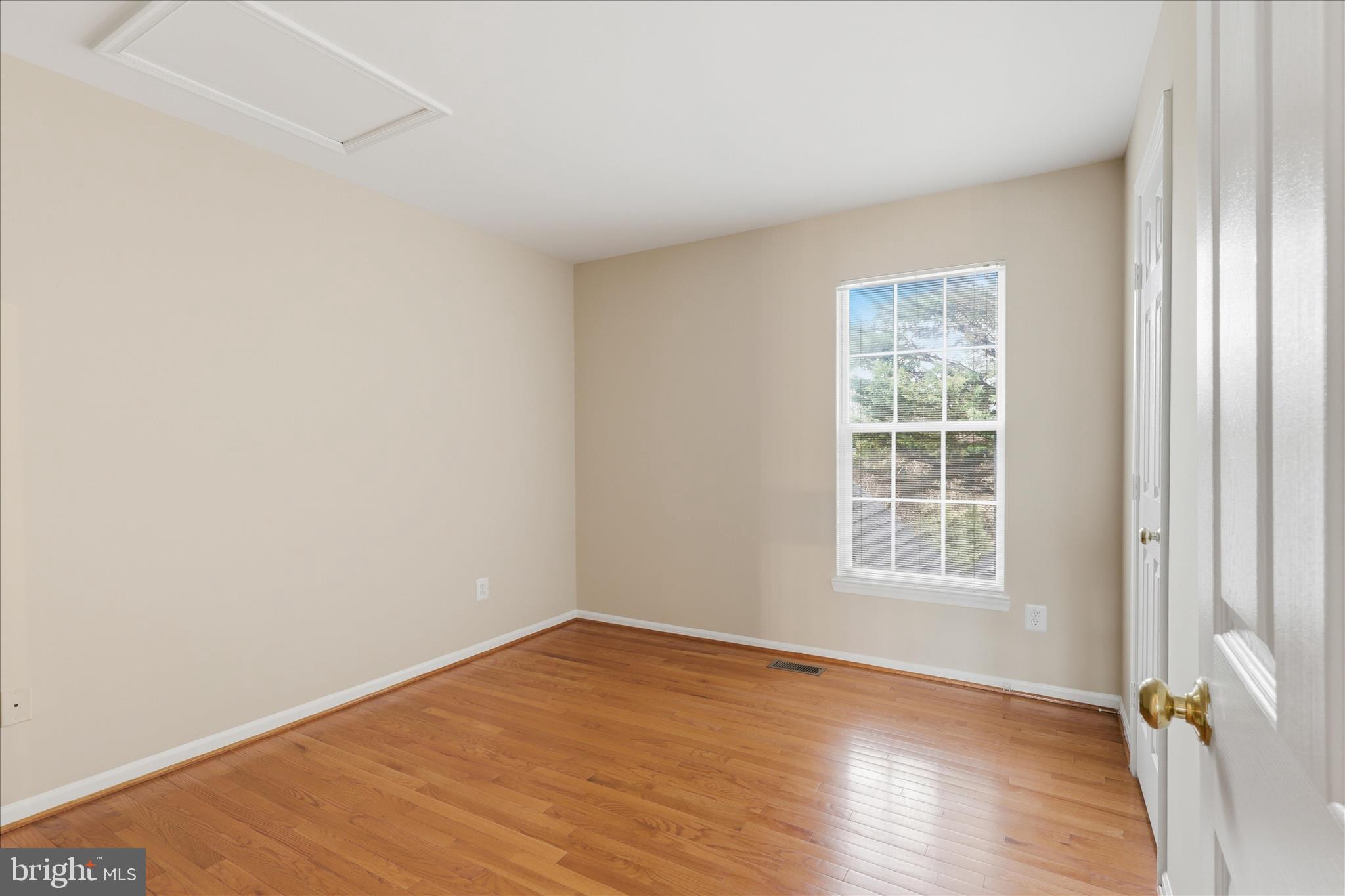 47784 Fathom Place Sterling, VA 20165 - Photo 34 of 64