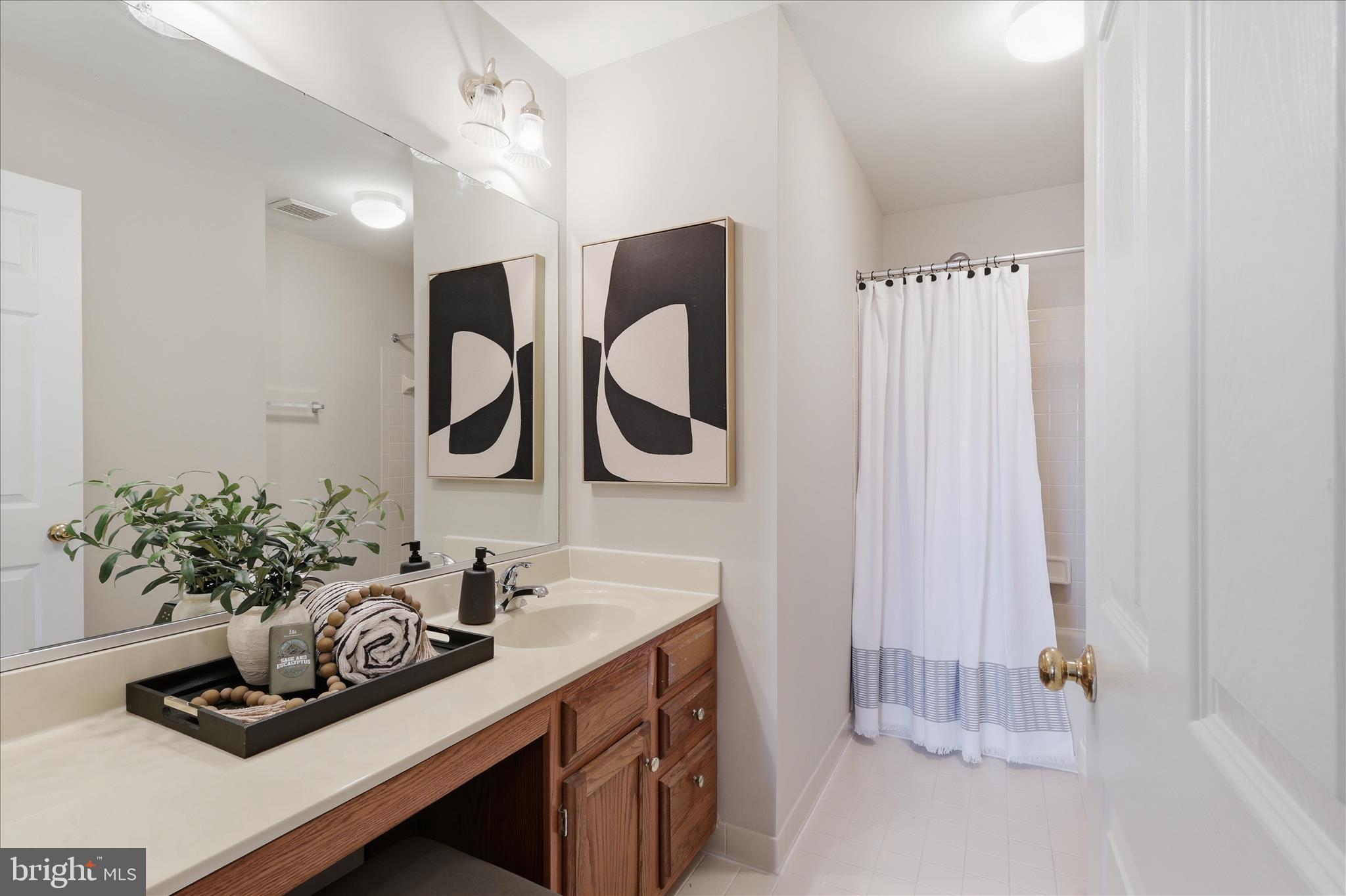 47784 Fathom Place Sterling, VA 20165 - Photo 37 of 64