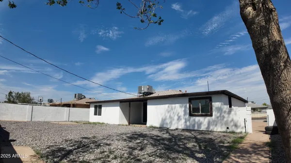 $359,900 | 1340 North 38th Drive, Phoenix, AZ 85009