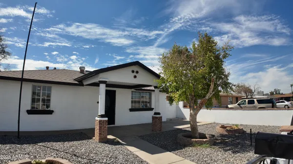 $359,900 | 1340 North 38th Drive, Phoenix, AZ 85009