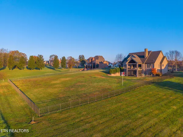 $949,900 | 8612 North Ruggles Ferry Pike, Strawberry Plains, TN 37871