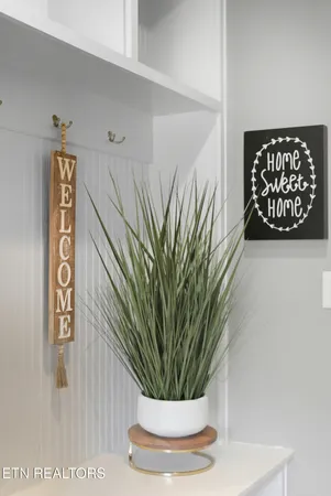 $999,000 | 8612 North Ruggles Ferry Pike, Strawberry Plains, TN 37871