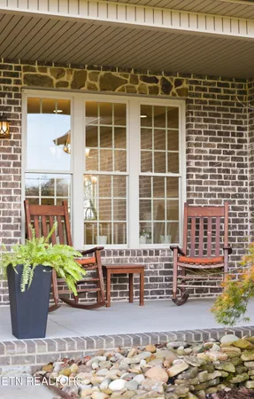 $999,000 | 8612 North Ruggles Ferry Pike, Strawberry Plains, TN 37871