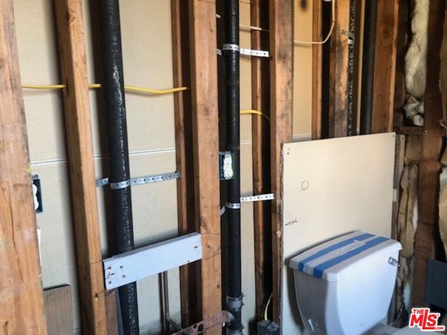 a view of walk in closet