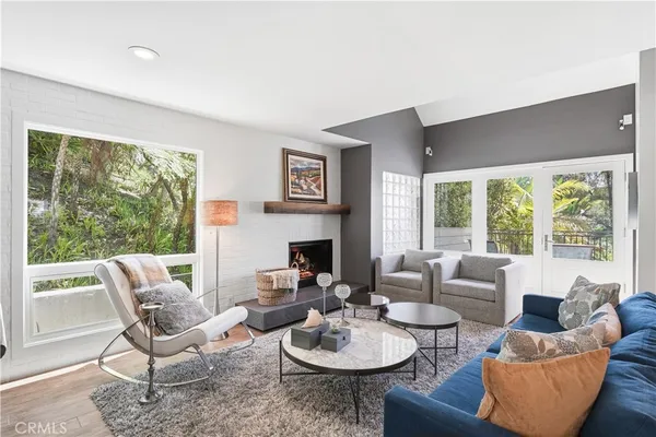 $1,595,000 | 106 Avenida Mesita, Unit 22, San Clemente, CA 92673