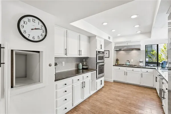 $1,595,000 | 106 Avenida Mesita, Unit 22, San Clemente, CA 92673