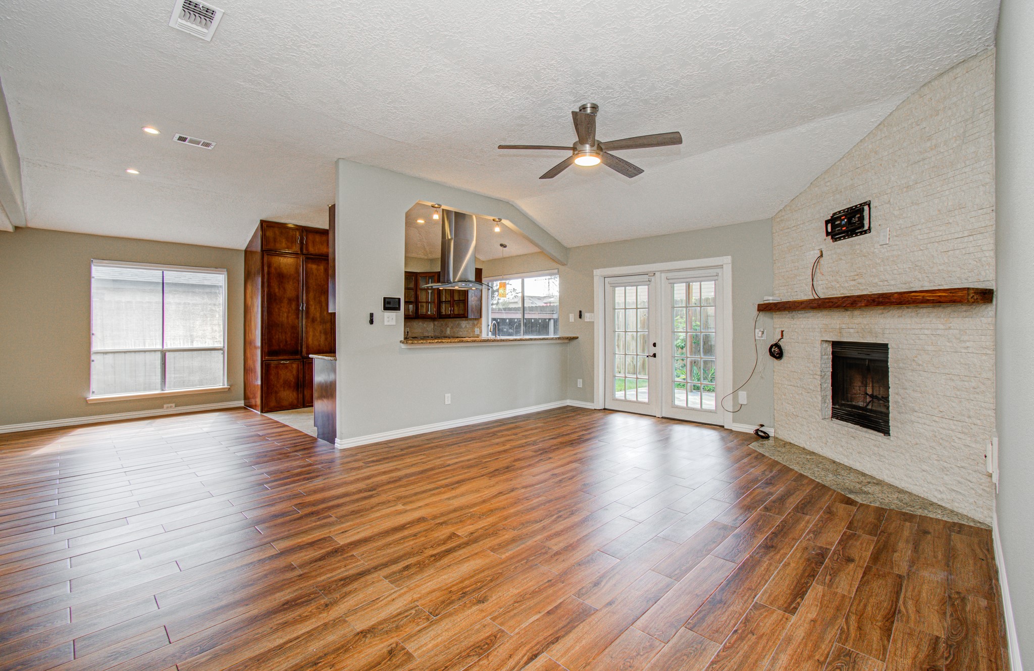 10546 Rippling Fields Drive Houston, TX 77064 - Photo 12 of 31 Family room is the perfect size for all your entertaining.