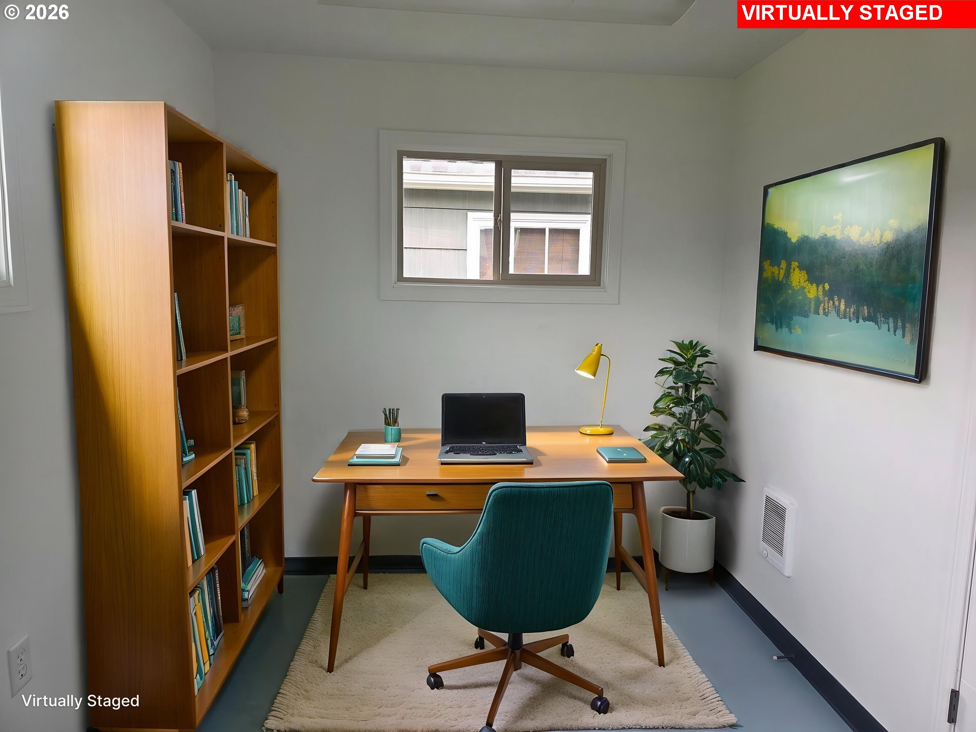 536 28th Avenue Longview, WA 98632 - Photo 20 of 27 a room with furniture and a bookshelf