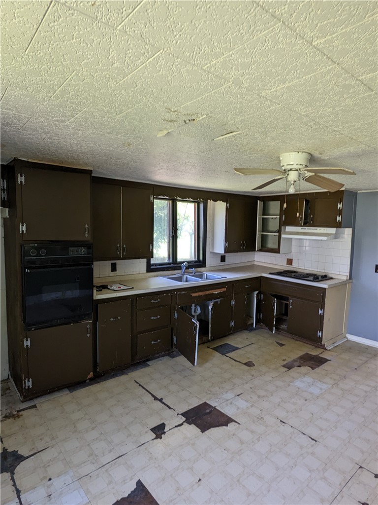 156 Water Street Perry, NY 14530 - Photo 3 of 10 kitchen