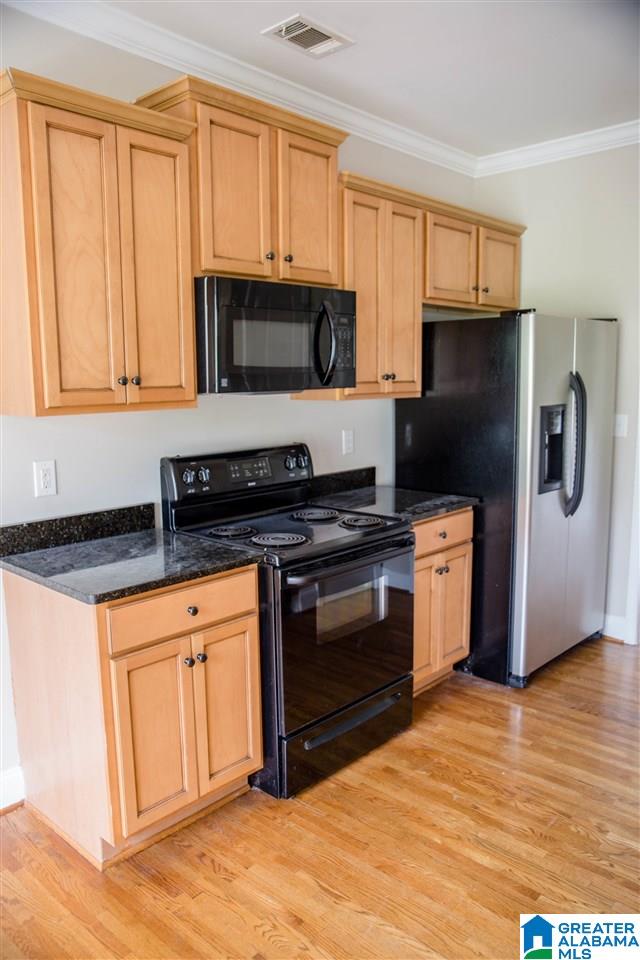 8104 Weatherstone Circle Bessemer, AL 35022 - Photo 3 of 34