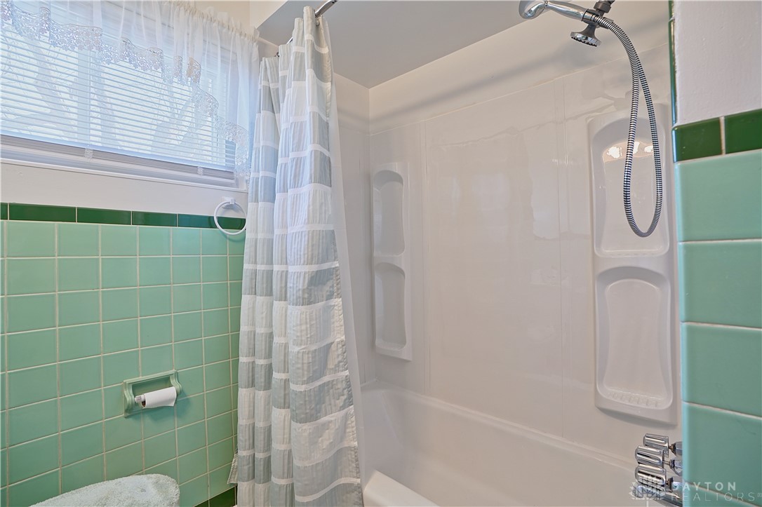 225 Spinning Road Dayton, OH 45431 - Photo 21 of 43 Gallery Image 21