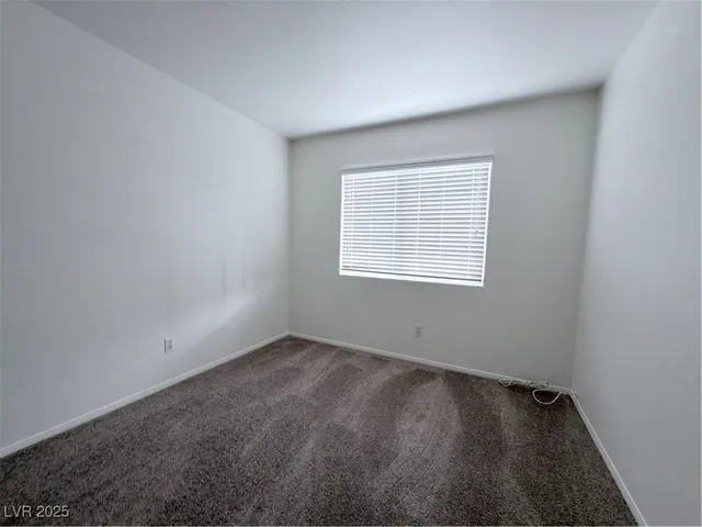 $2,100 | 8232 Fame Avenue, Las Vegas, NV 89147