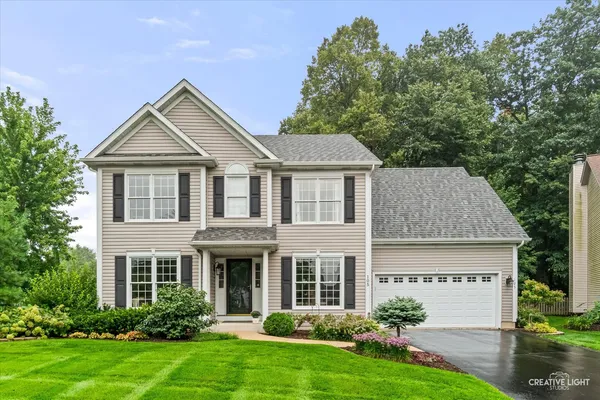 $500,000 | 105 Sharon Court, North Aurora, IL 60542