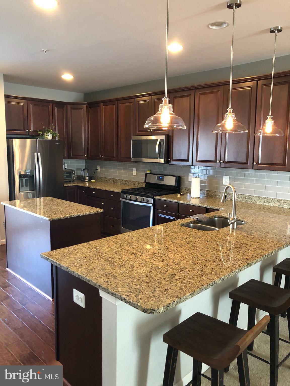 939 Ramble Run Road Baltimore, MD 21220 - Photo 5 of 26 Kitchen