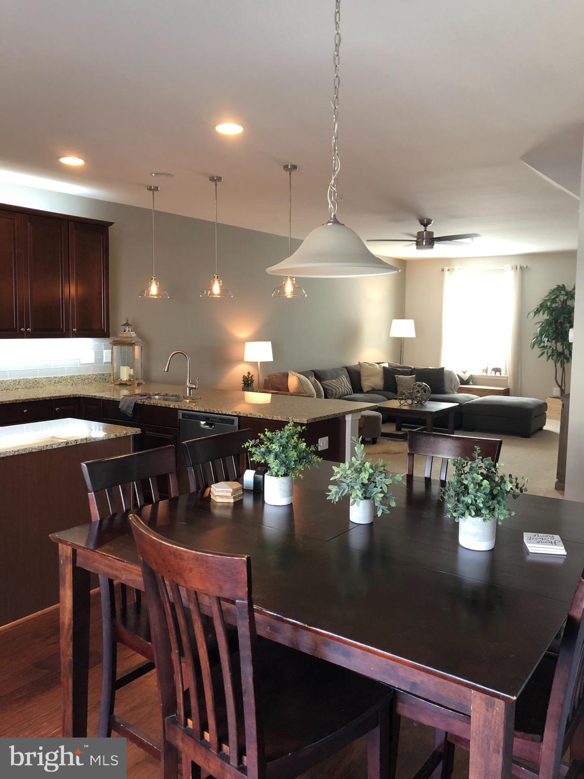 939 Ramble Run Road Baltimore, MD 21220 - Photo 7 of 26 Dining