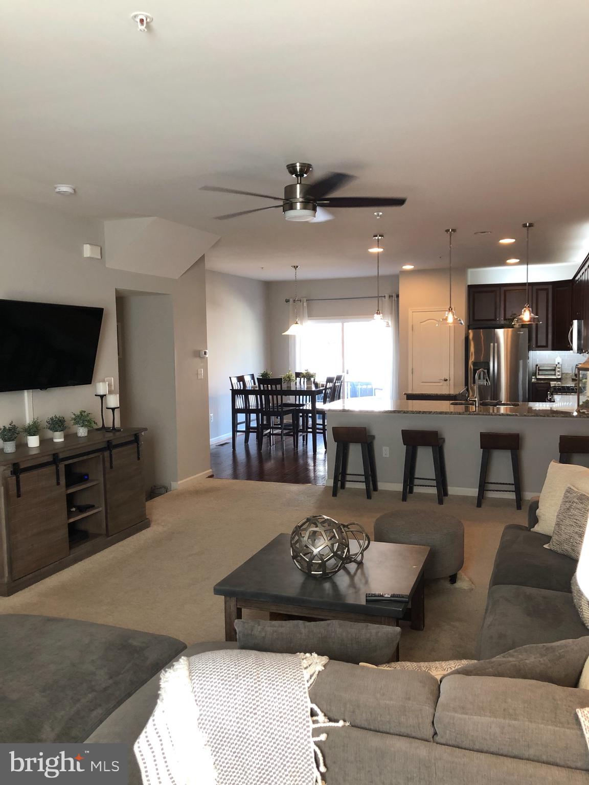 939 Ramble Run Road Baltimore, MD 21220 - Photo 9 of 26 Living