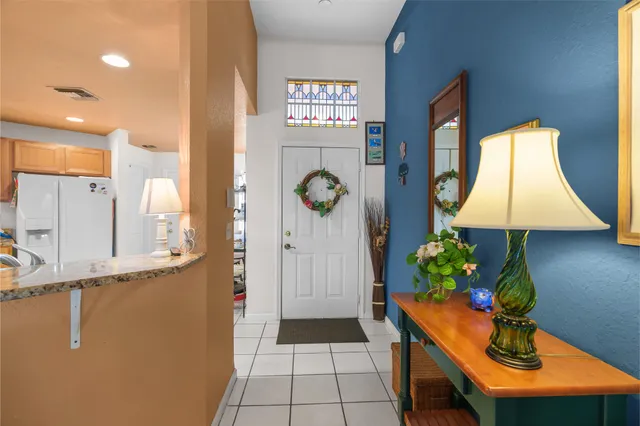 $3,100 | 5260 Grande Palm Circle, Delray Beach, FL 33484