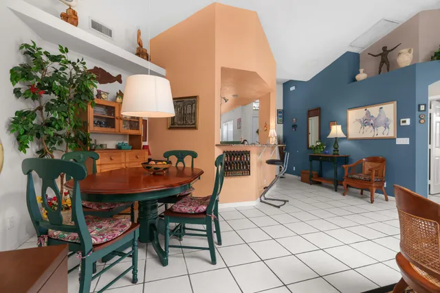 $3,100 | 5260 Grande Palm Circle, Delray Beach, FL 33484