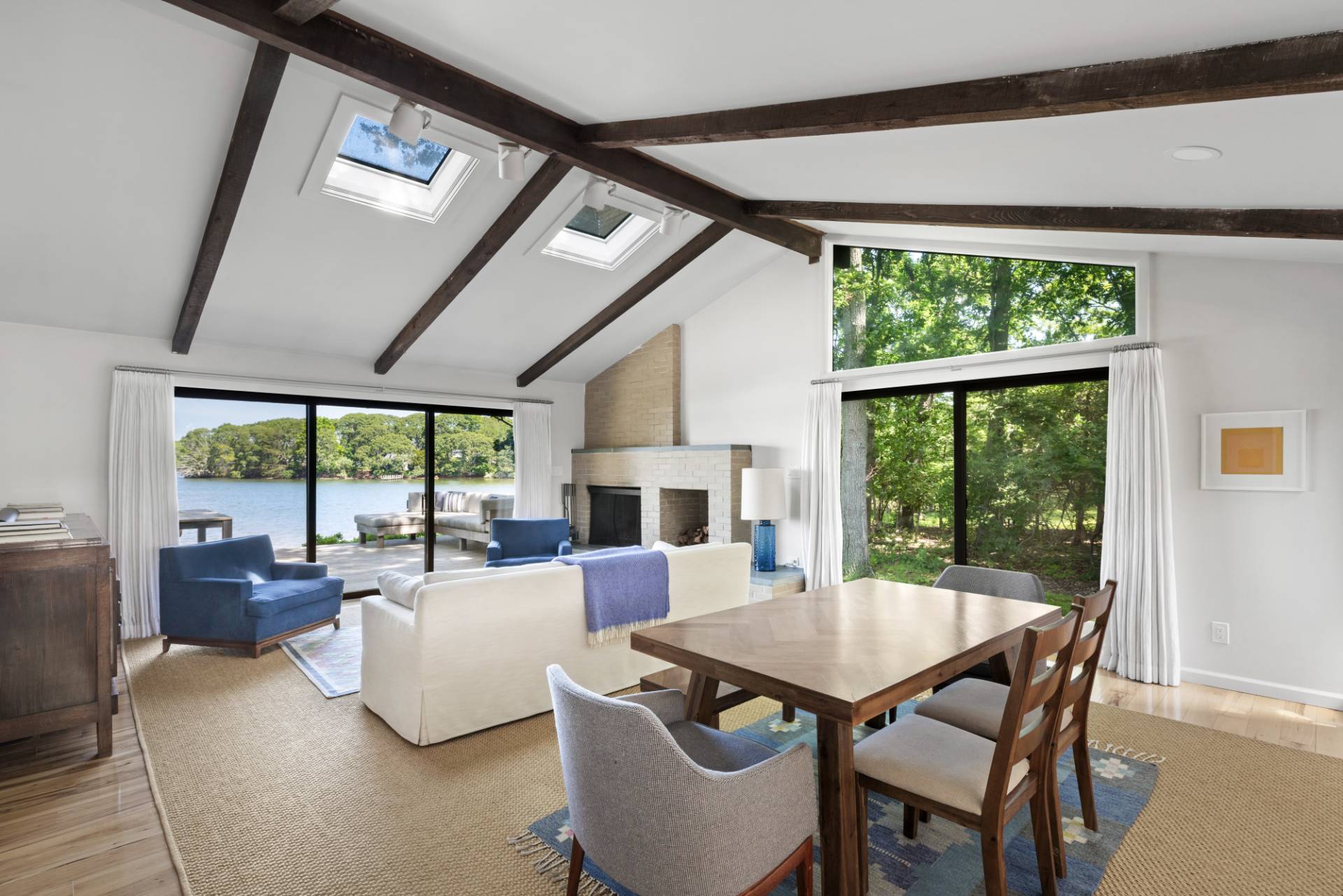33 Bluff Point Road Sag Harbor, NY 11963 - Photo 8 of 23