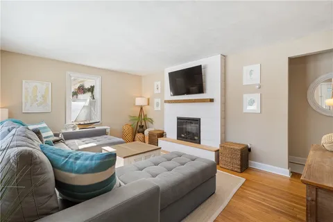 $1,600,000 | 11 O Donnell Road, Middletown, RI 02842