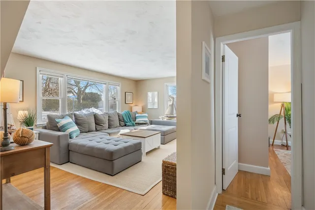 $1,600,000 | 11 O Donnell Road, Middletown, RI 02842